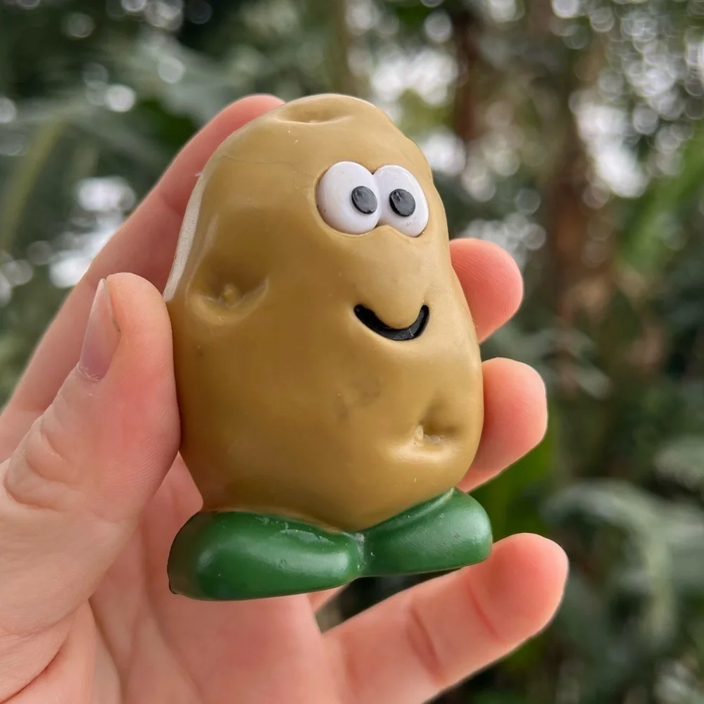 Potato-Shaped Vegetable Scrub Brush - Fun Kitchen Gadget